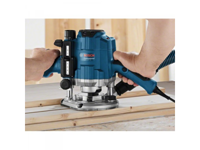 Вертикальная фрезерная машина GOF 1250 CE Professional от BOSCH Вертикальная фрезерная машина GOF 1250 CE Professional
